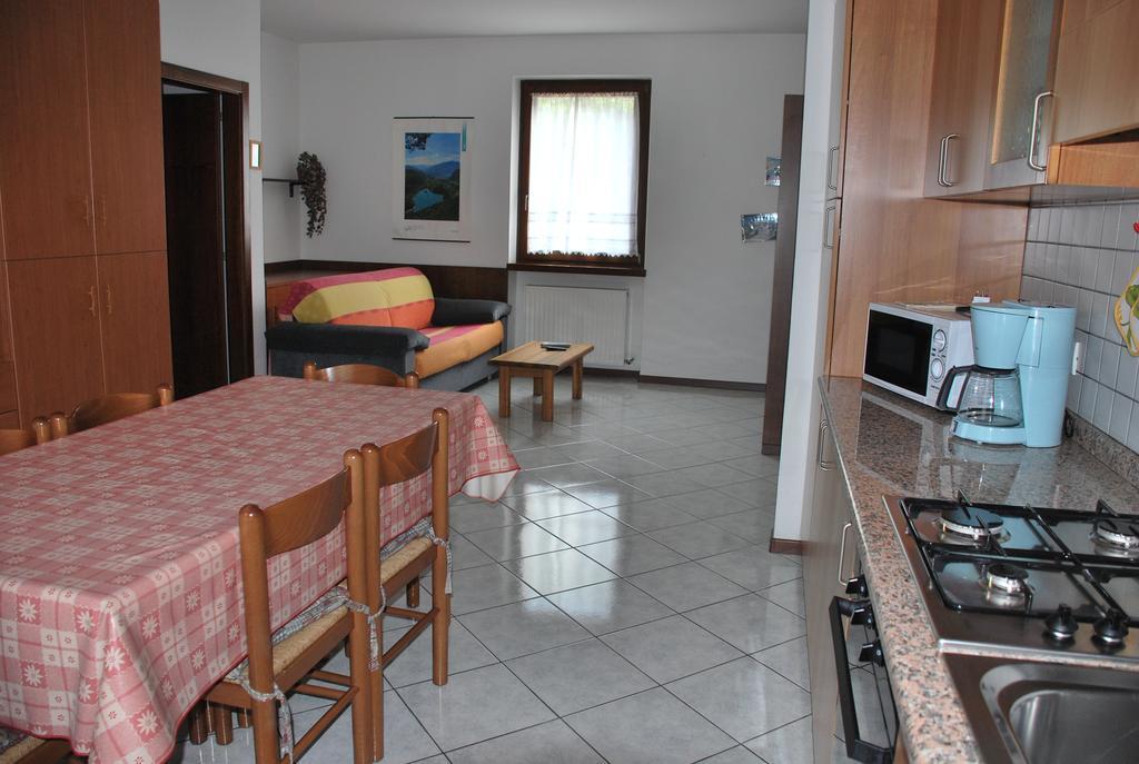 Appartamenti Stanga Ivo Tenno Zimmer foto
